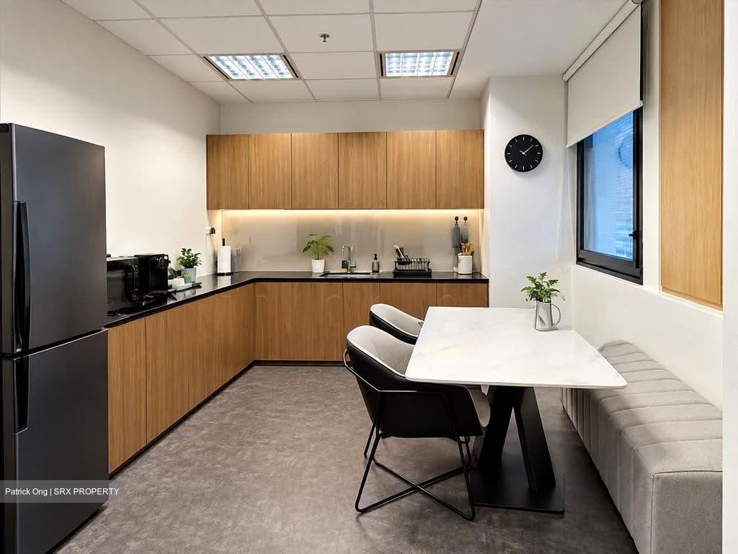Ngee Ann City (D9), Office #623537761